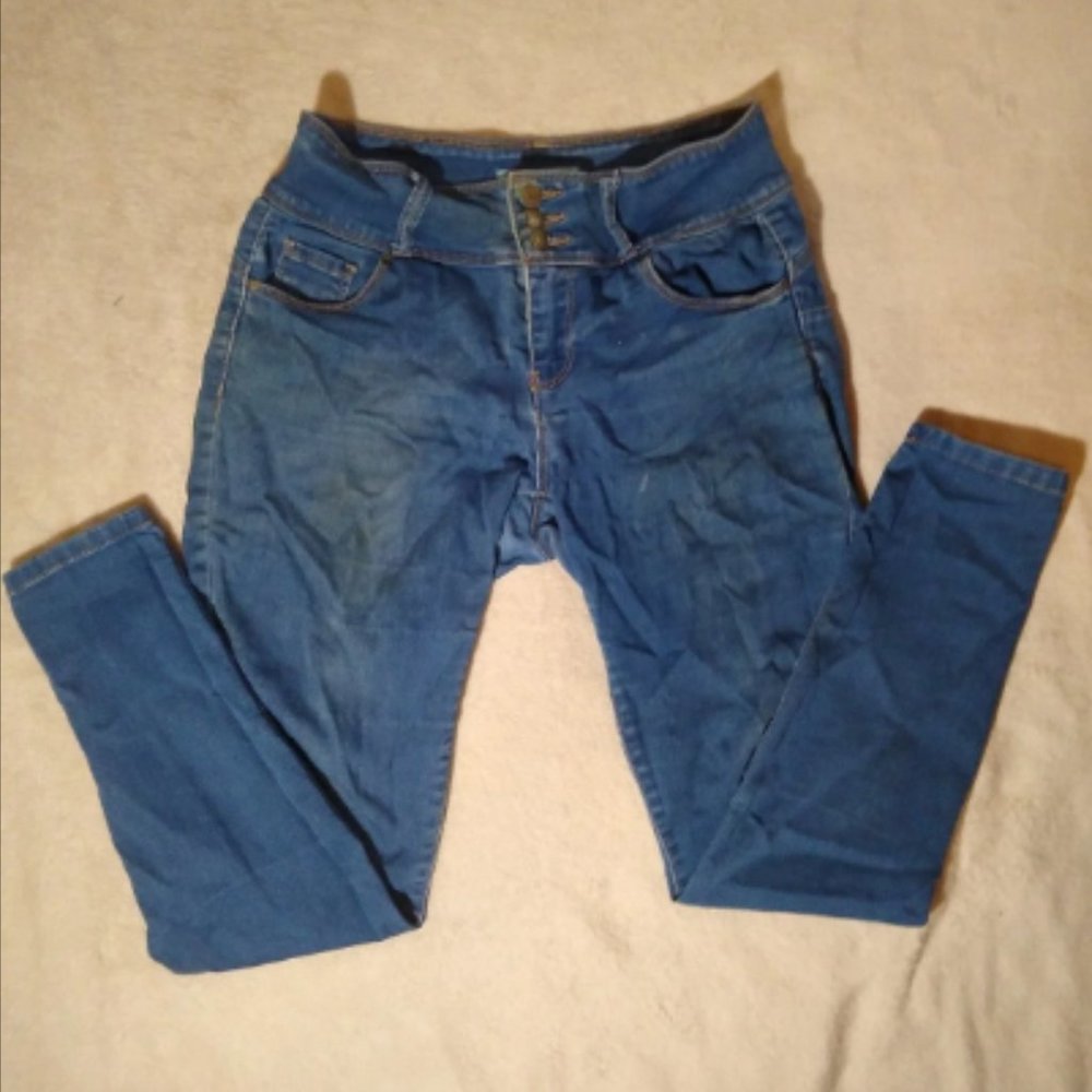 Women's Small Blue Wax Jeans - New Condition 28 Inches